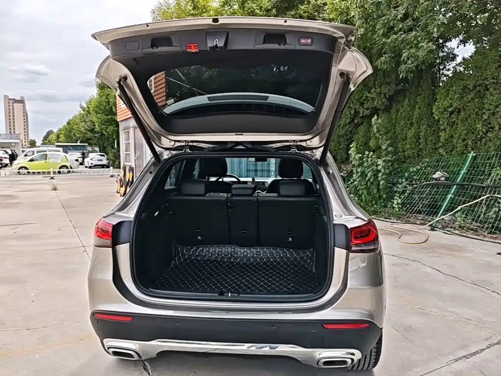 Mercedes-Benz GLA — миниатюра 19