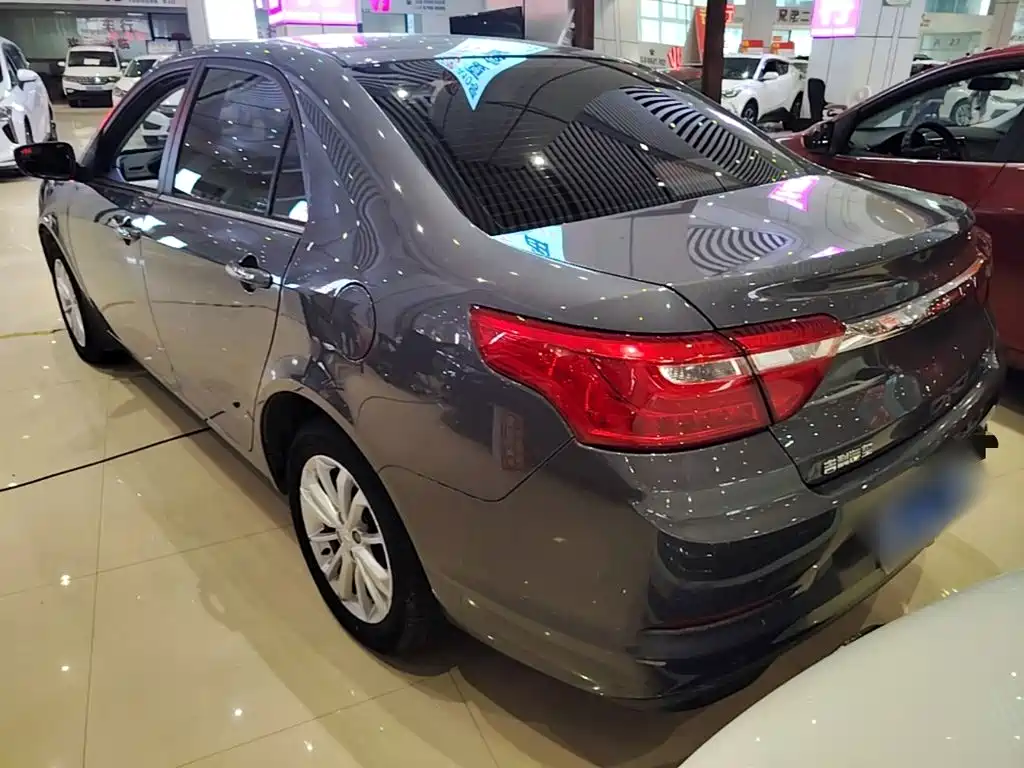 Geely Vision — миниатюра 5