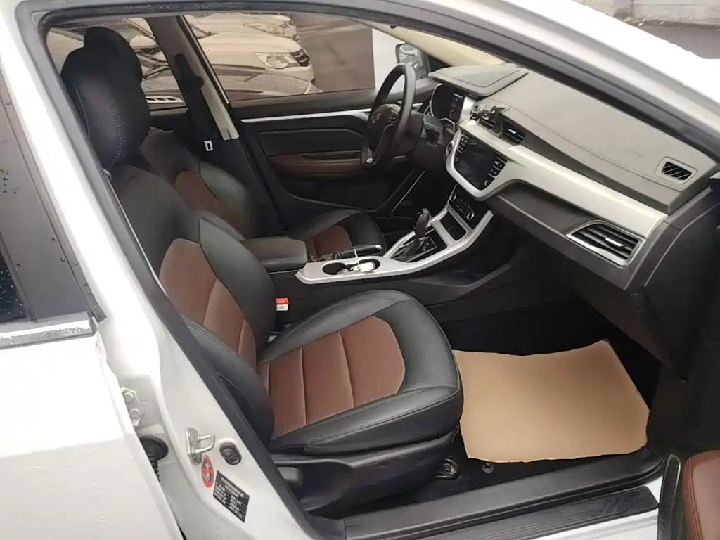 Geely Vision — миниатюра 25