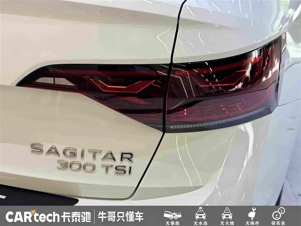 Volkswagen Sagitar — миниатюра 12