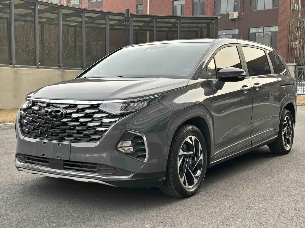 HYUNDAI KUSTU