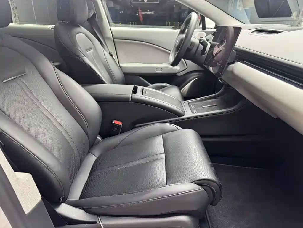 ZEEKR EXTREME KRYPTON 007