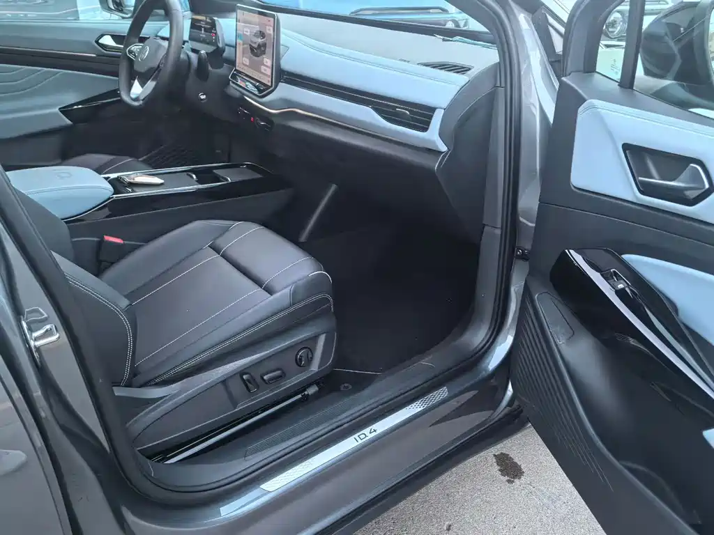 Volkswagen ID.4 X — миниатюра 6