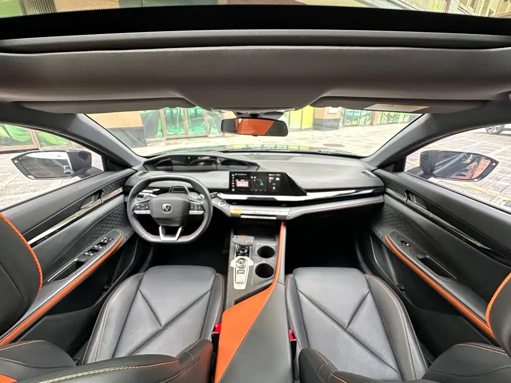 Changan UNI-V — миниатюра 9