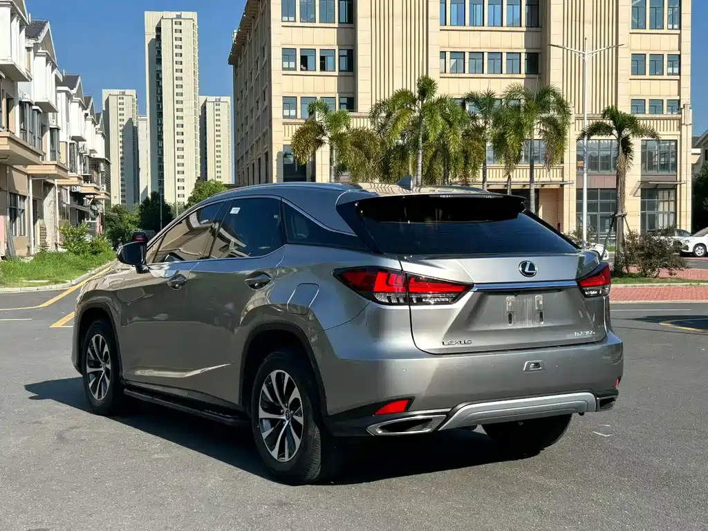 Lexus RX — миниатюра 4