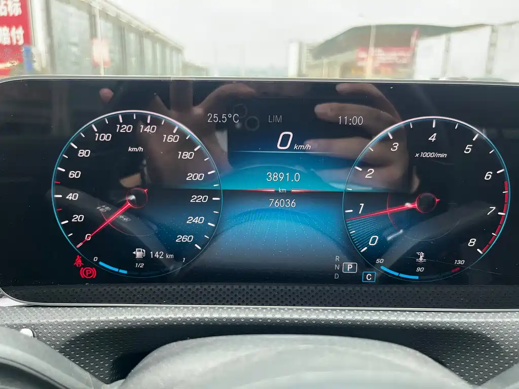 Mercedes-Benz A-Class — миниатюра 6