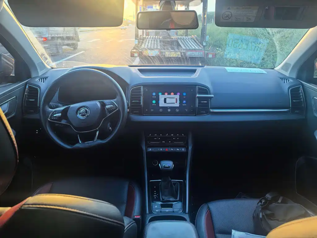 Skoda Karoq — миниатюра 9