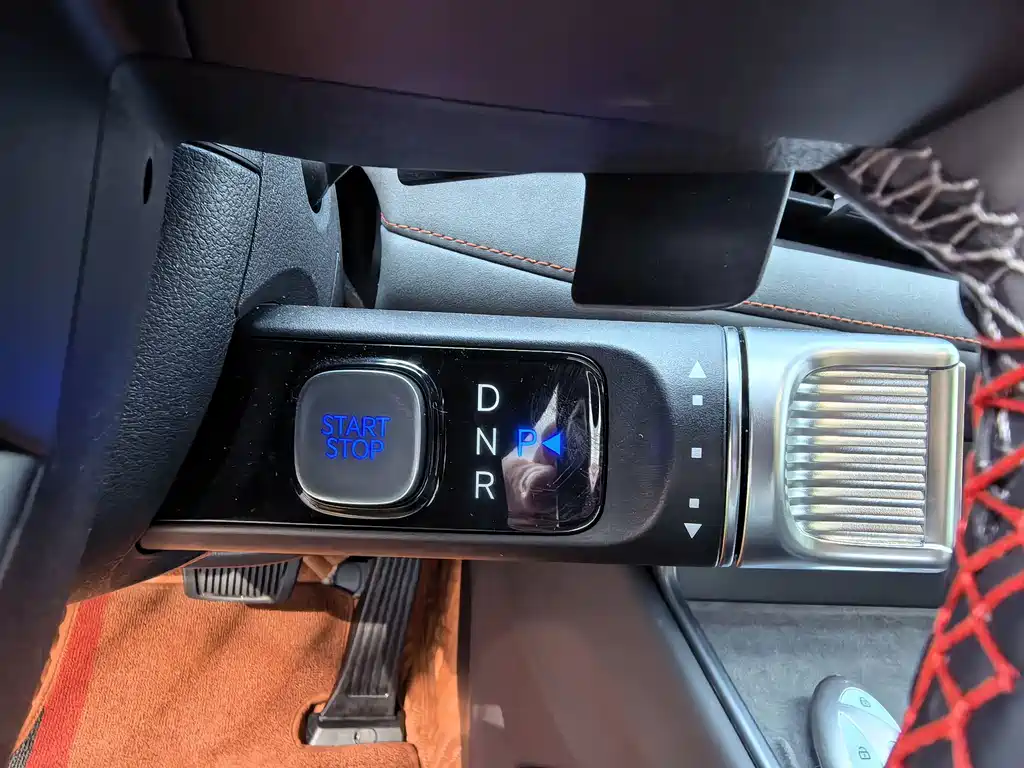 Hyundai EO — миниатюра 14