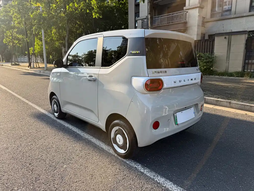 Wuling MINIEV — миниатюра 8