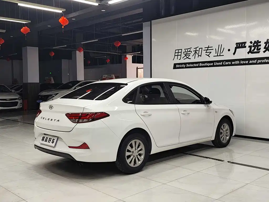 Hyundai Elantra — миниатюра 4
