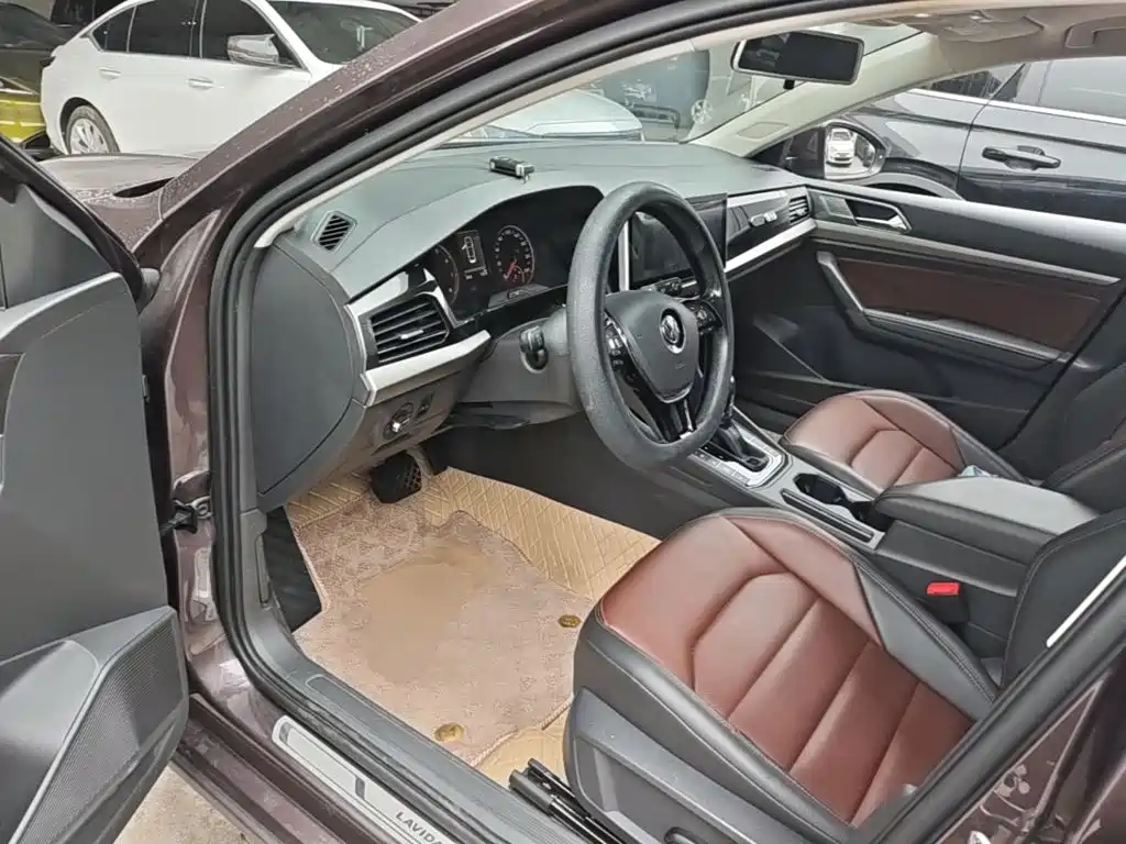 Volkswagen Lavida — миниатюра 16