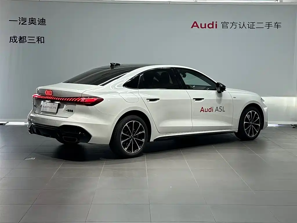 Audi A5L — миниатюра 4