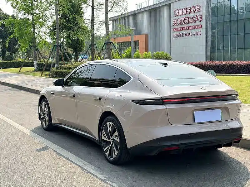 NIO ET5 — миниатюра 12