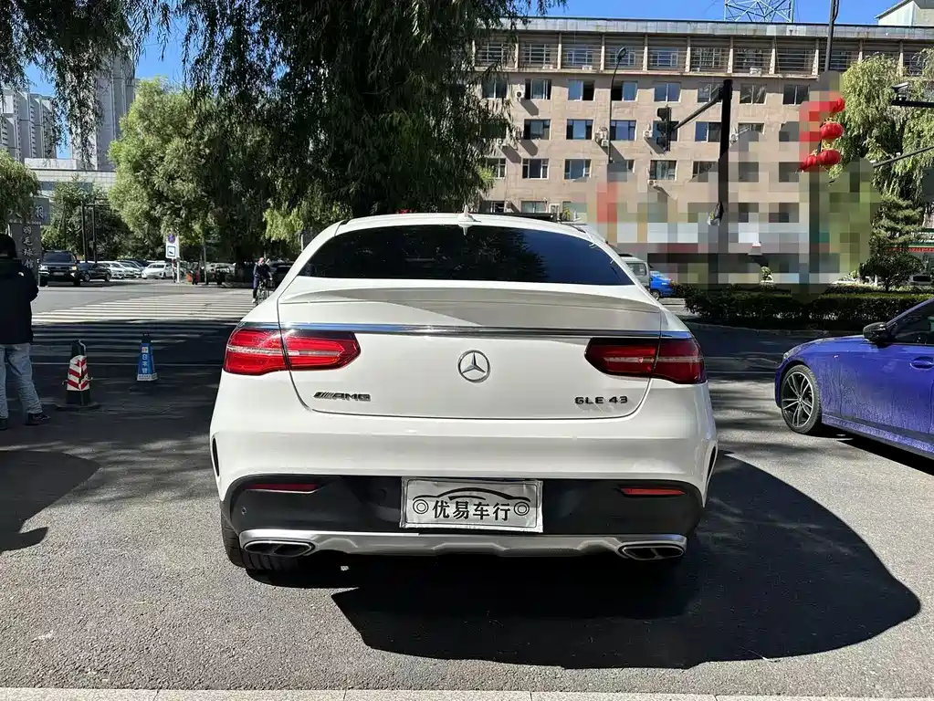 Mercedes-Benz GLE AMG — миниатюра 5