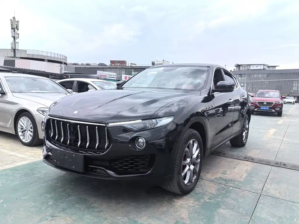 Maserati Levante 2021