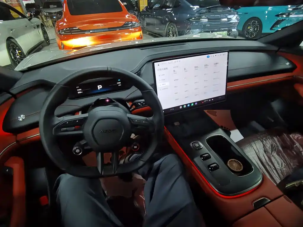 Xiaomi SU7 — миниатюра 10