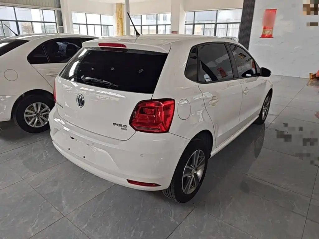 Volkswagen Polo — миниатюра 7