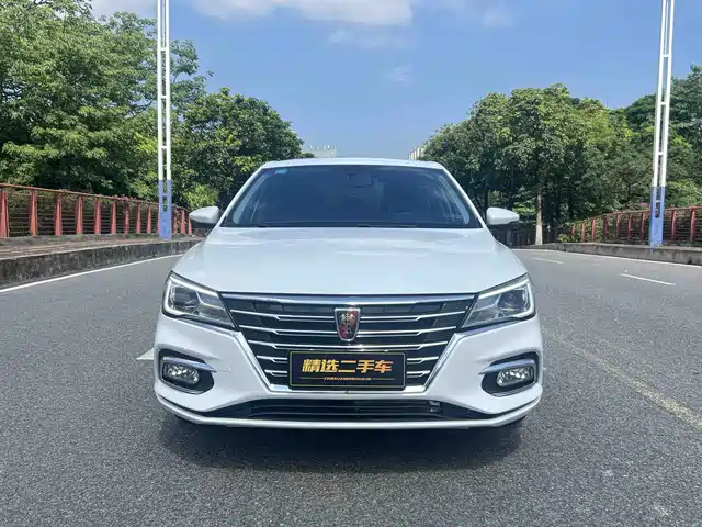2020 Roewe i5