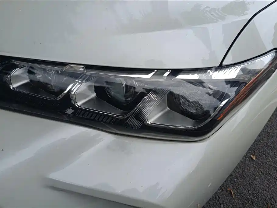 Toyota Avalon 2019 2.5L Luxury VI
