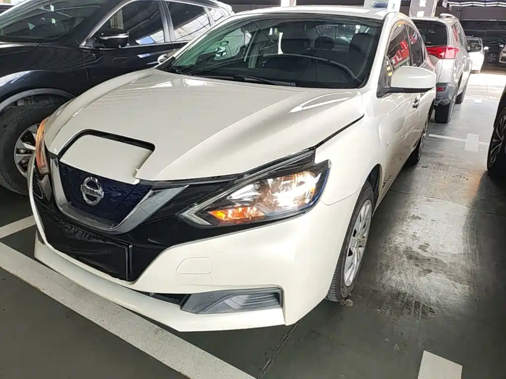 Nissan Sylphy EV — миниатюра 2