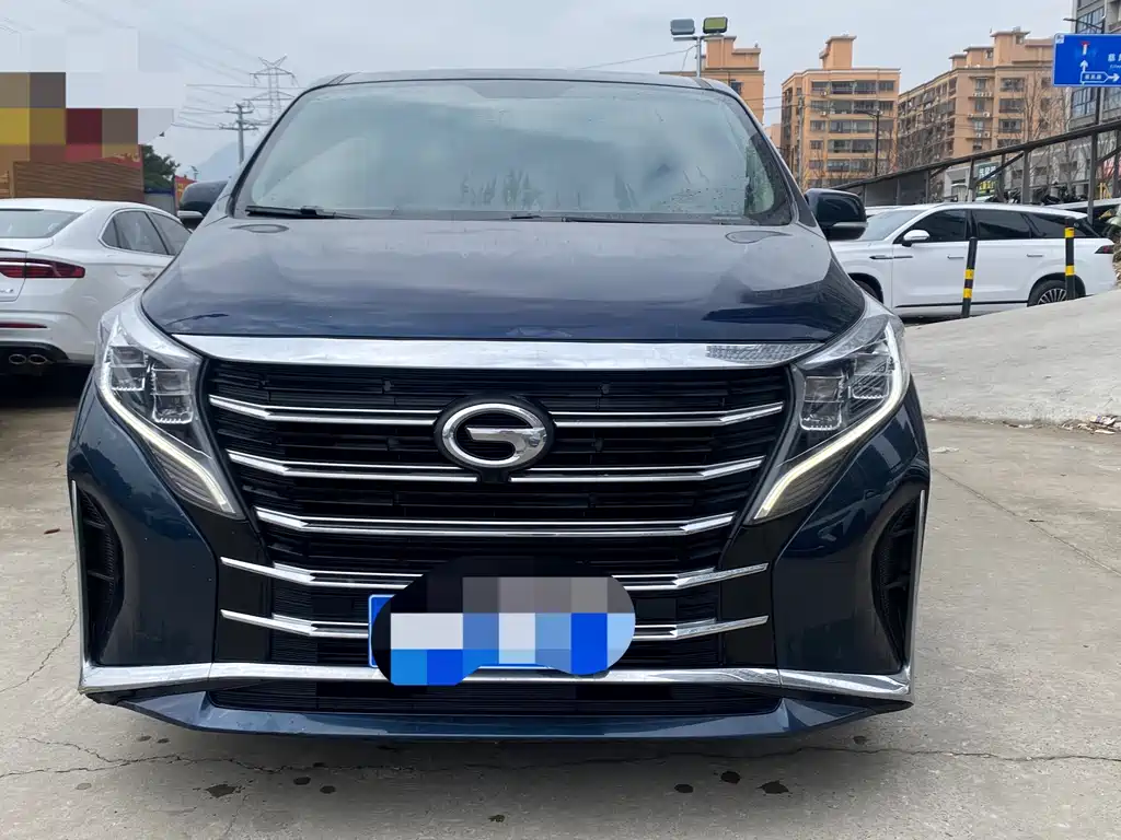 GAC TRUMPCHI M8