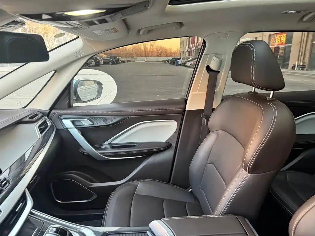 GEELY AUTOMOBILE JIAJIE