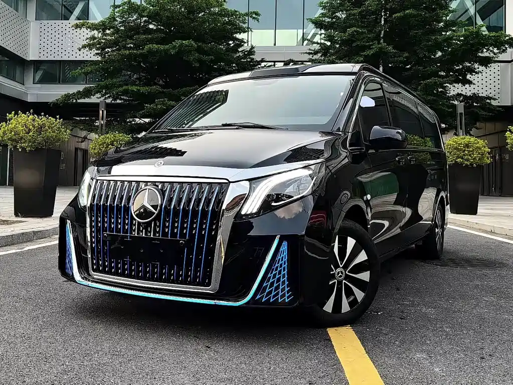 Mercedes-Benz Vito 2023