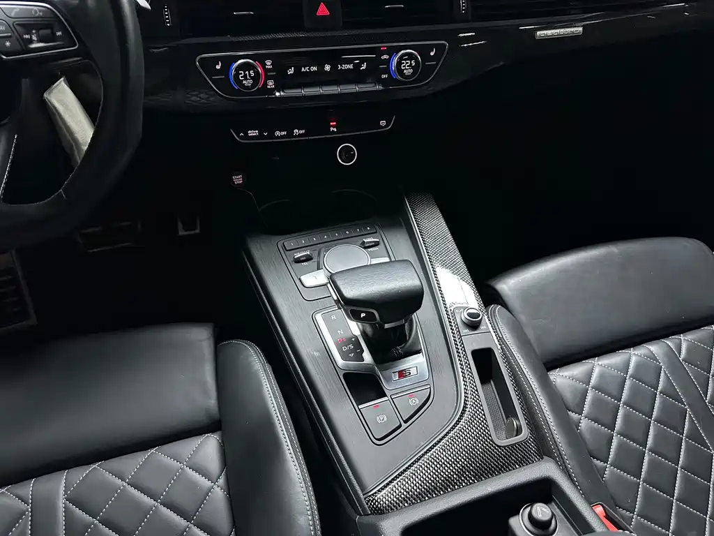 Audi S4 — миниатюра 14