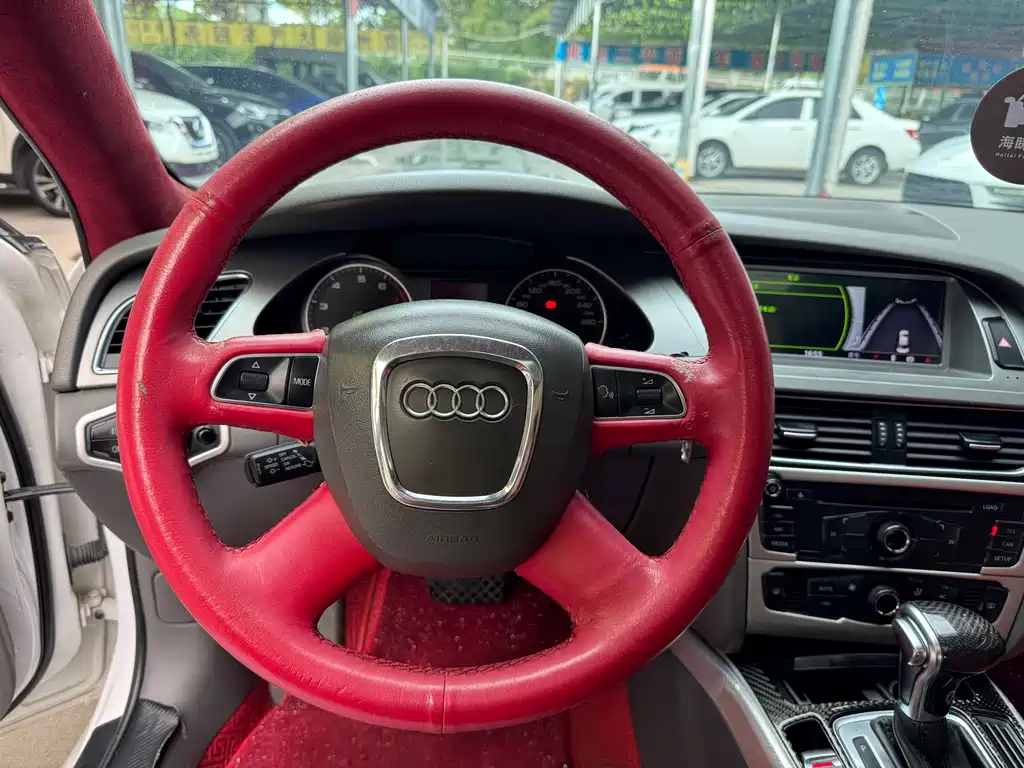 Audi A4L 2012 2.0 TFSI AT