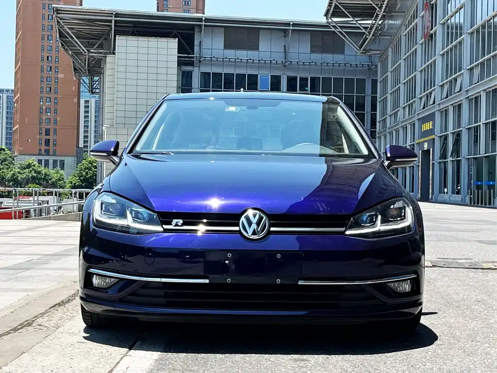 Volkswagen Golf — миниатюра 2
