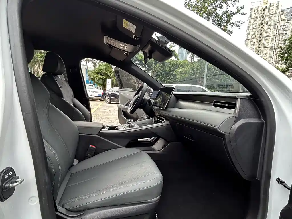 BYD Qin PLUS — миниатюра 10