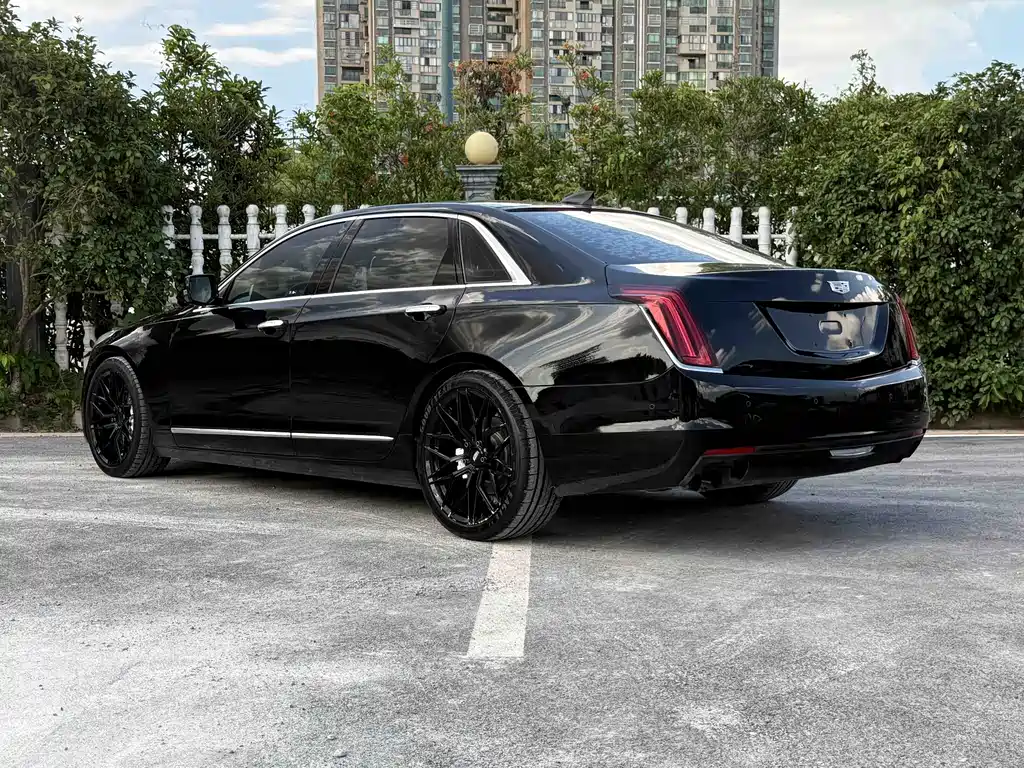 Cadillac CT6 — миниатюра 6