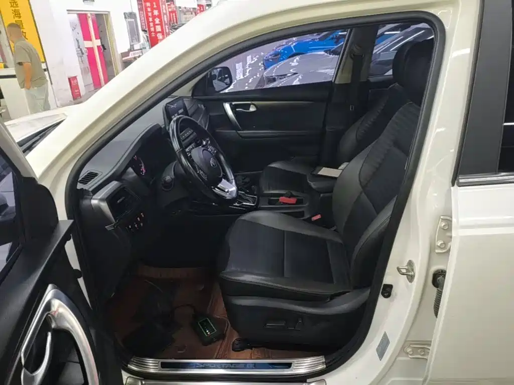 Kia Sportage — миниатюра 15