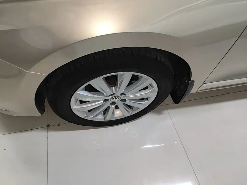Volkswagen Bora — миниатюра 23