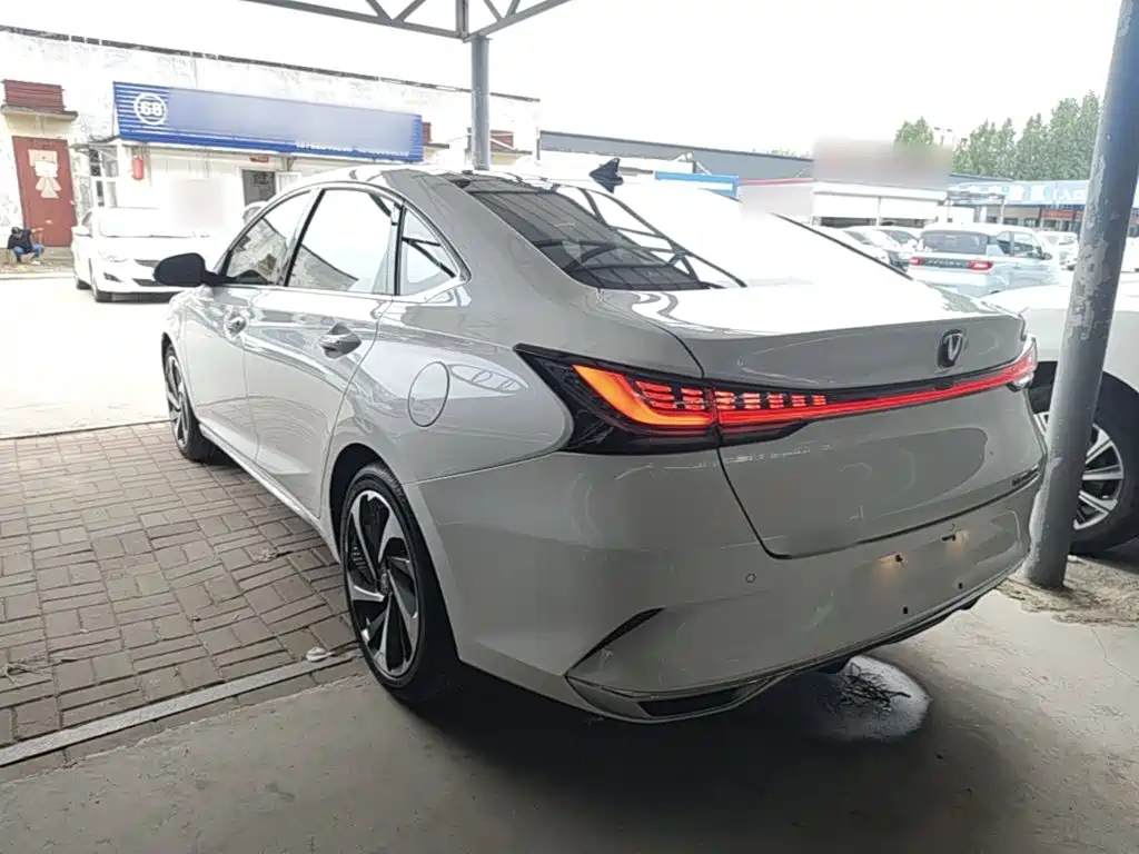 Changan Ruicheng PLUS — миниатюра 5