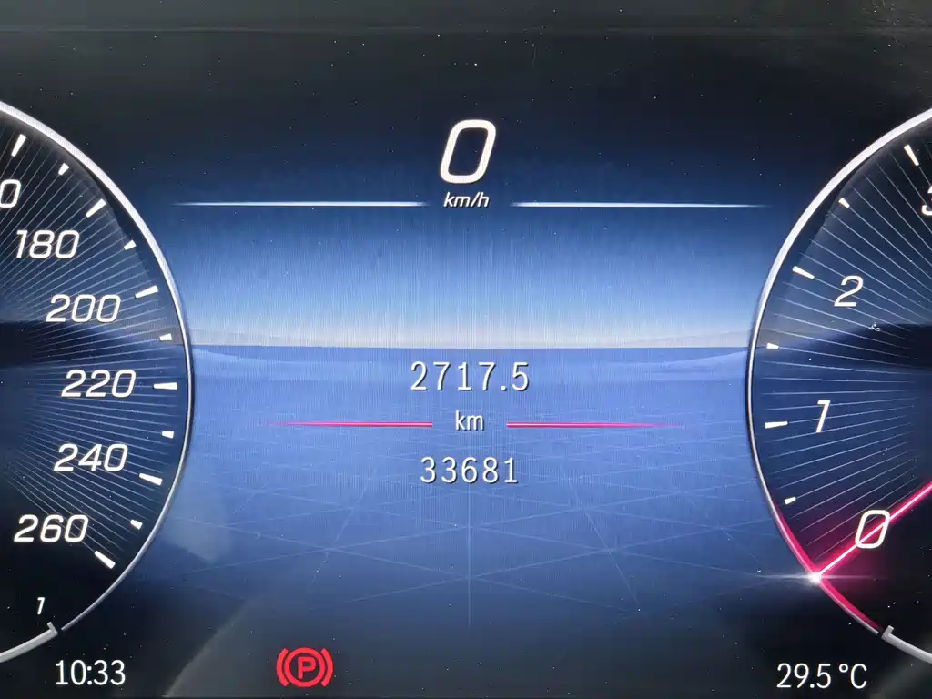 Mercedes-Benz C-Class — миниатюра 15