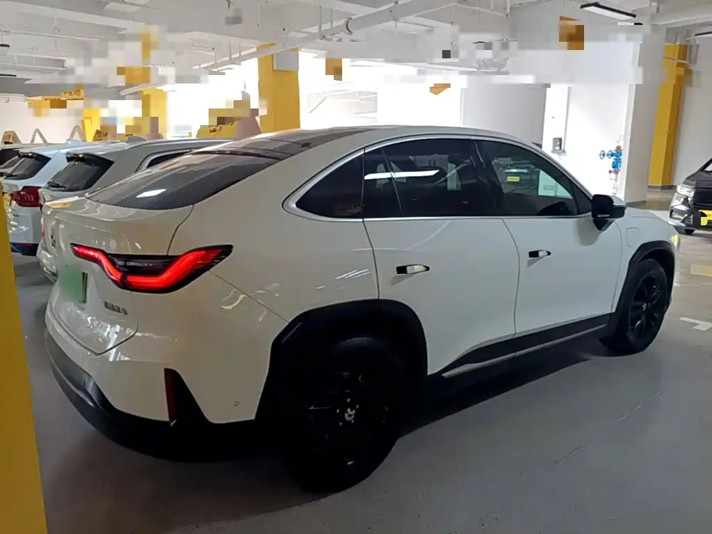 NIO EC6 — миниатюра 7
