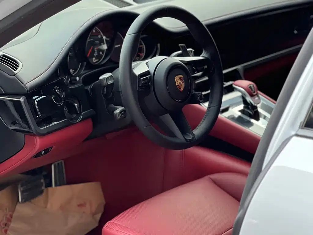 Porsche Panamera 2010 Panamera 4 3.6L