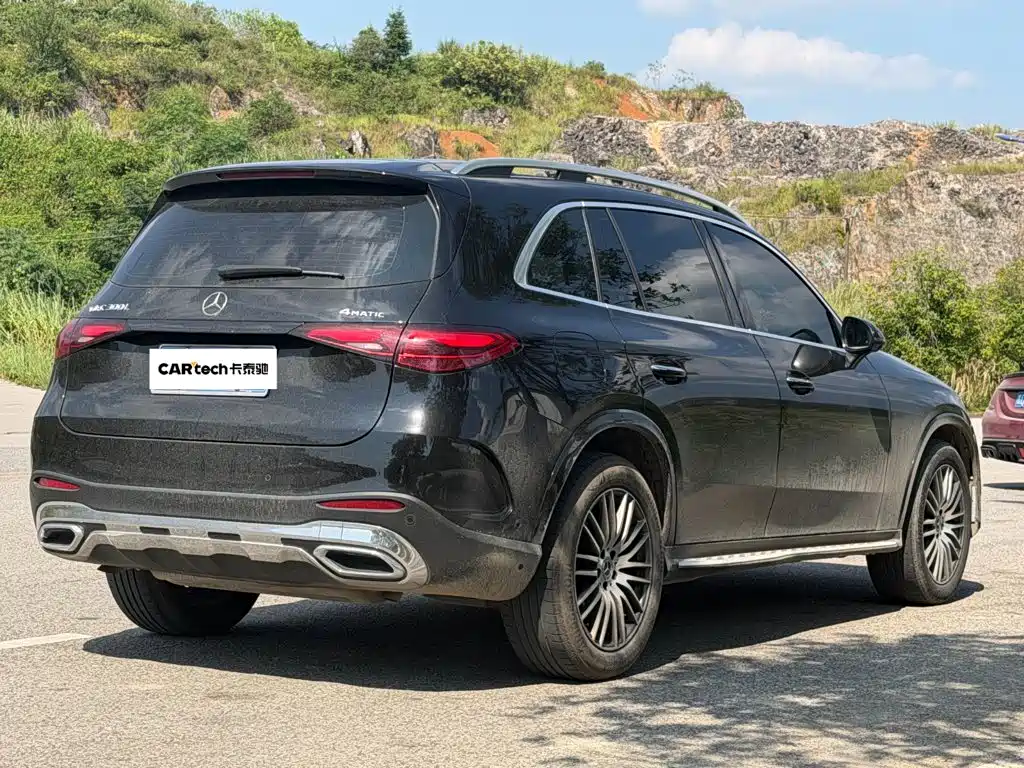 Mercedes-Benz GLC — миниатюра 12