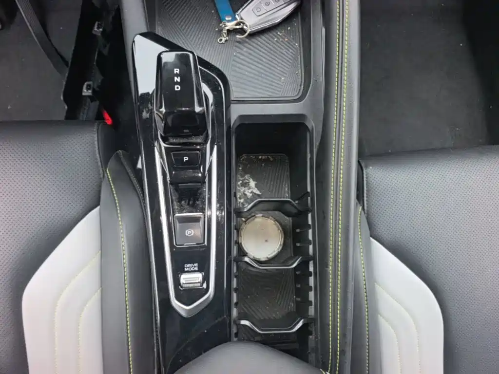 Geely Binyue — миниатюра 14