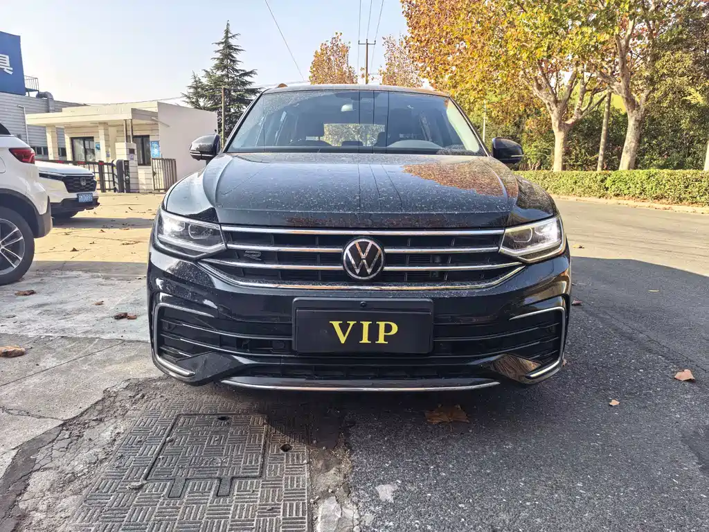 Купить Volkswagen Tiguan L