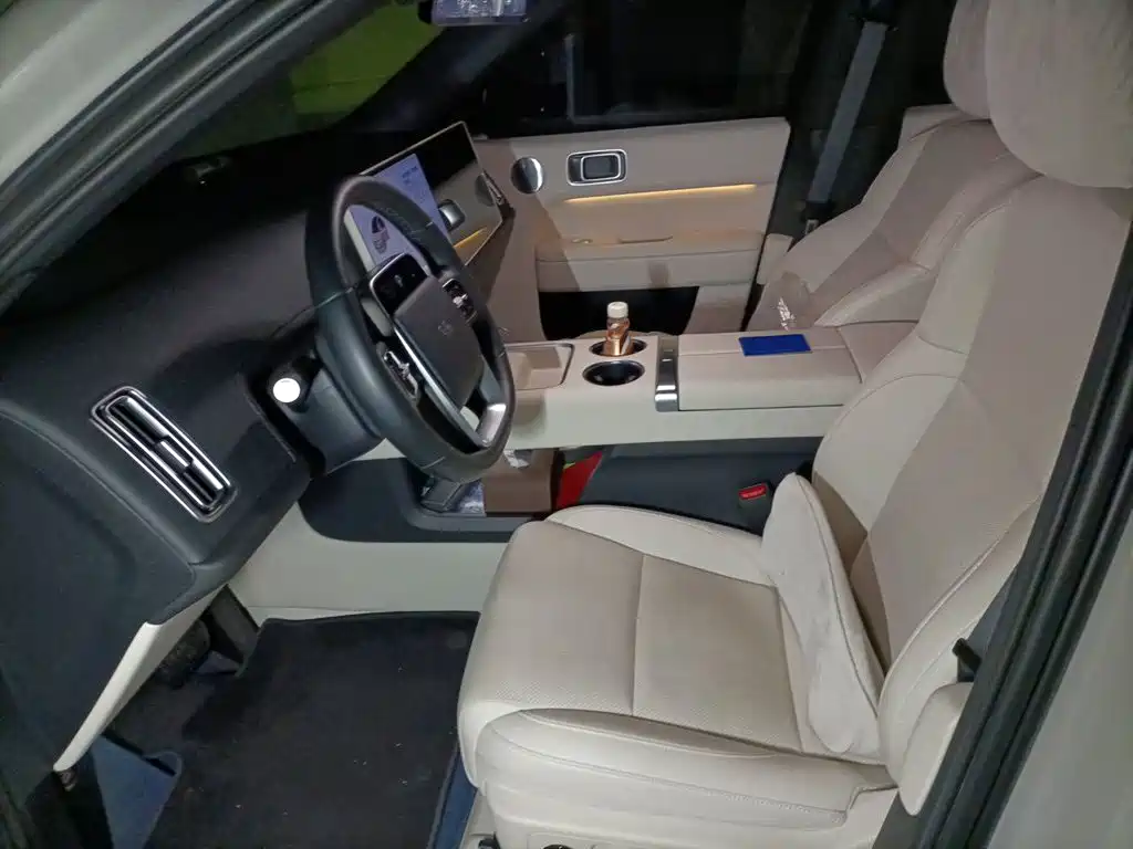 Li Auto Li L6 — миниатюра 11
