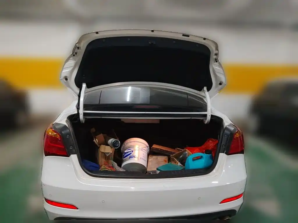 Hyundai Mistra — миниатюра 10