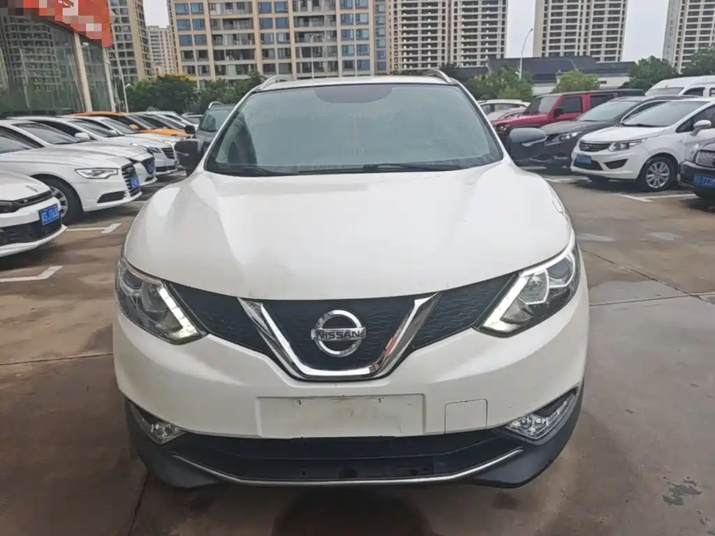 Nissan Qashqai — миниатюра 3