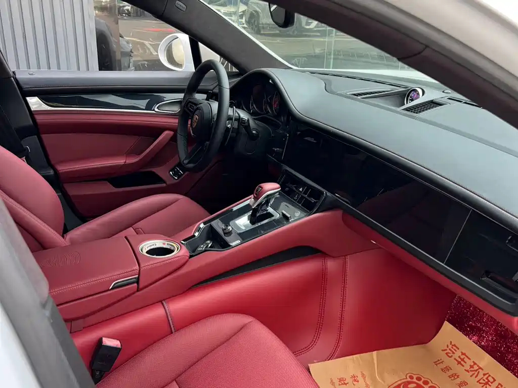 Porsche Panamera 2010 Panamera 4 3.6L
