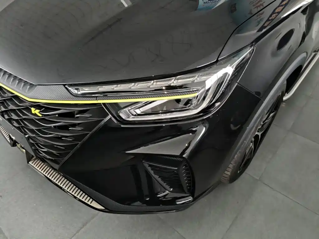 Roewe RX5 New Energy — миниатюра 24