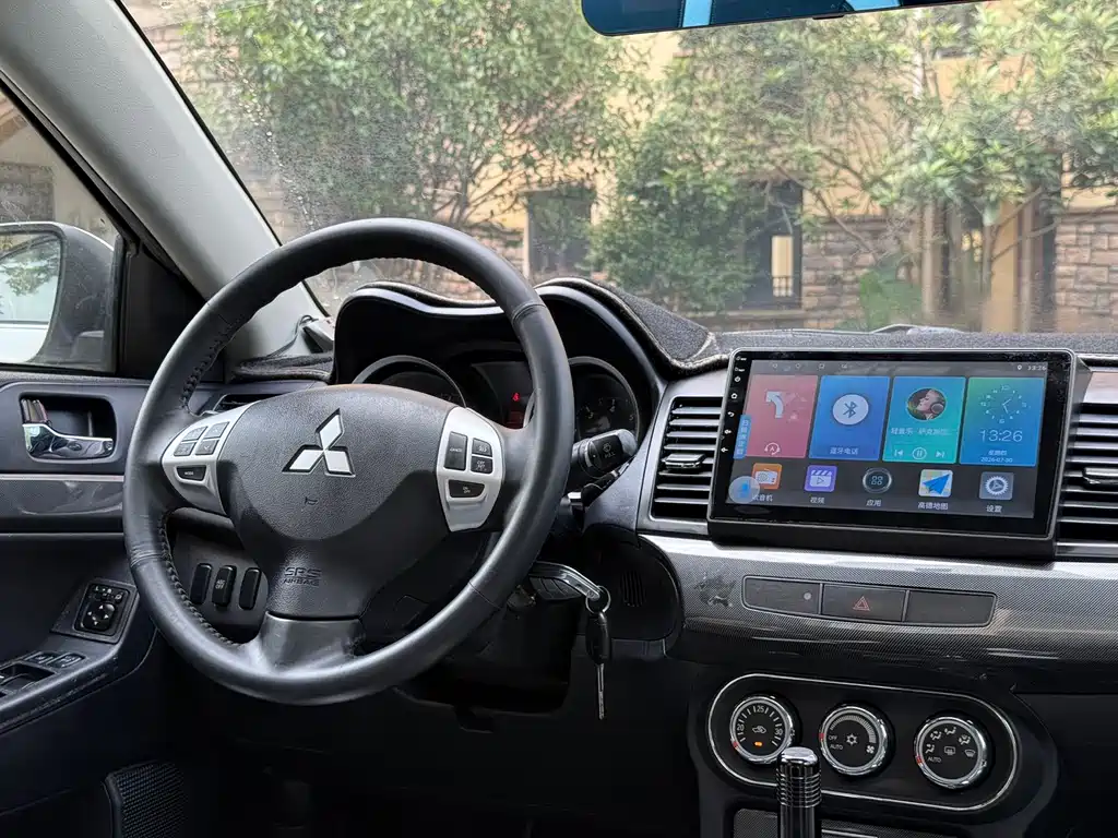 Mitsubishi Lancer EX — миниатюра 9