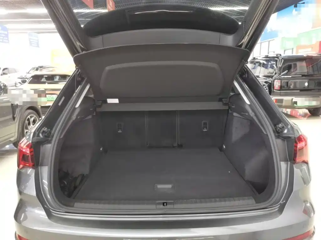 Audi Q3 — миниатюра 19