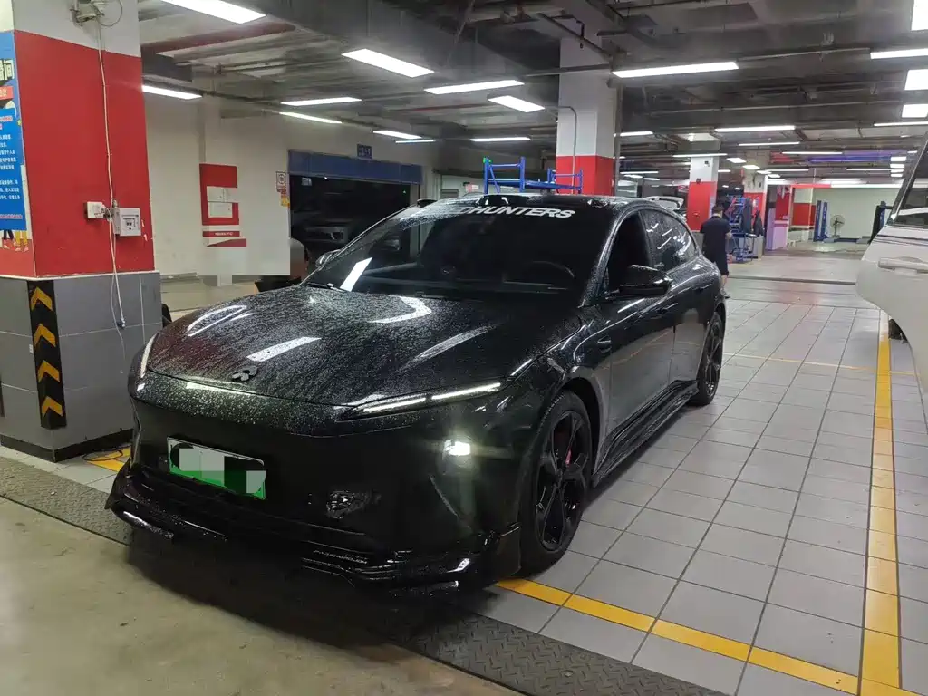 NIO ET5T