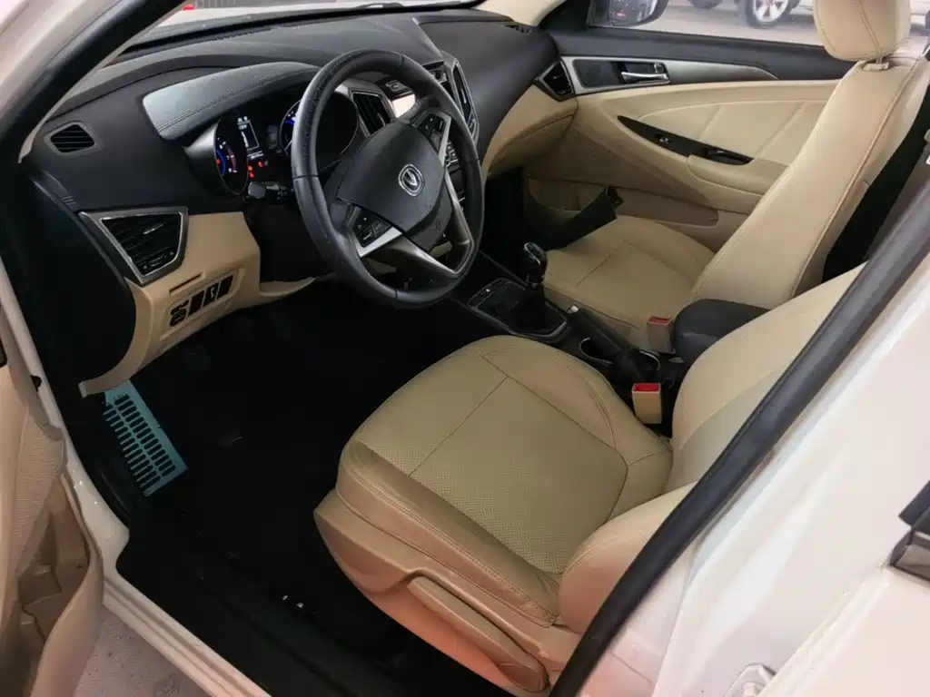 Changan Eado — миниатюра 15
